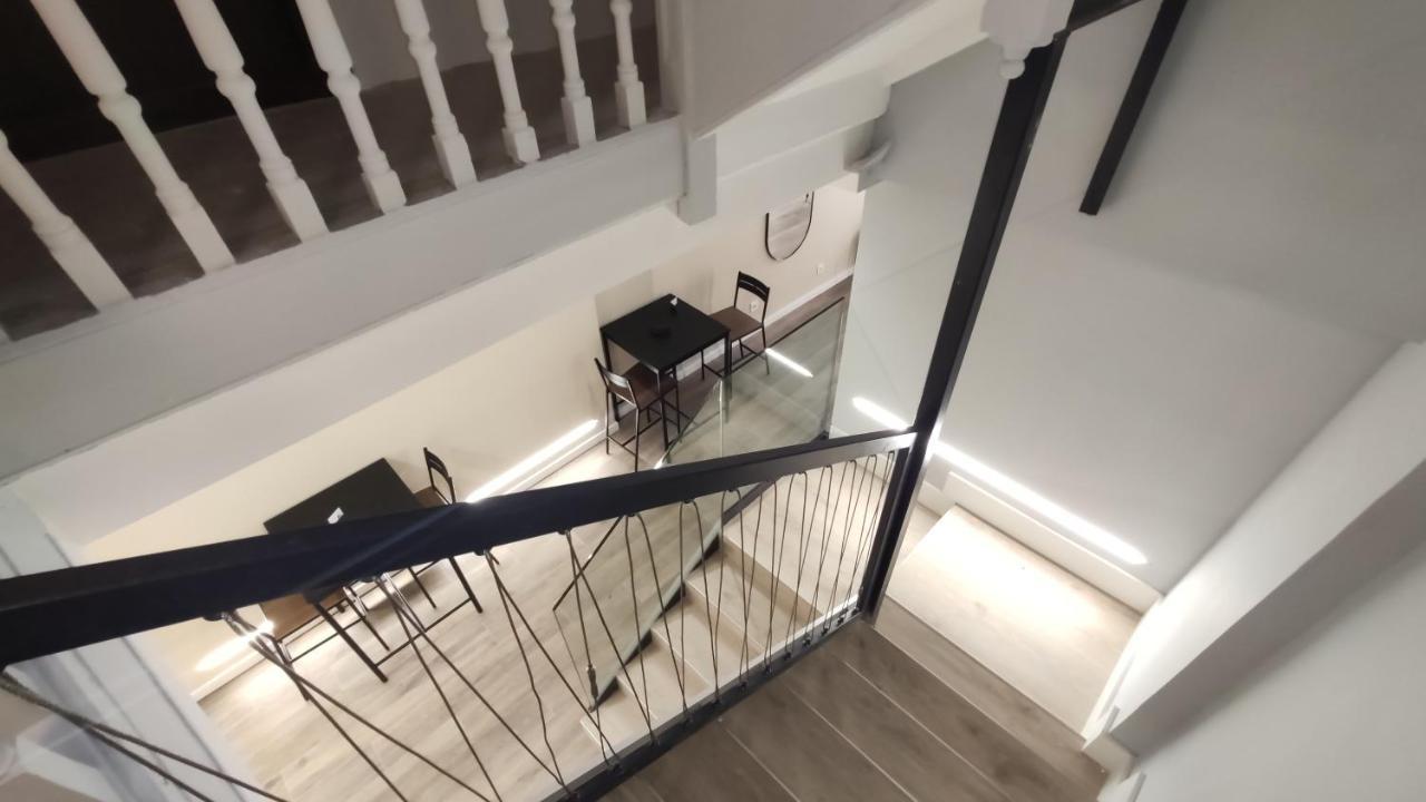 Apartamentos Burgosuites Εξωτερικό φωτογραφία