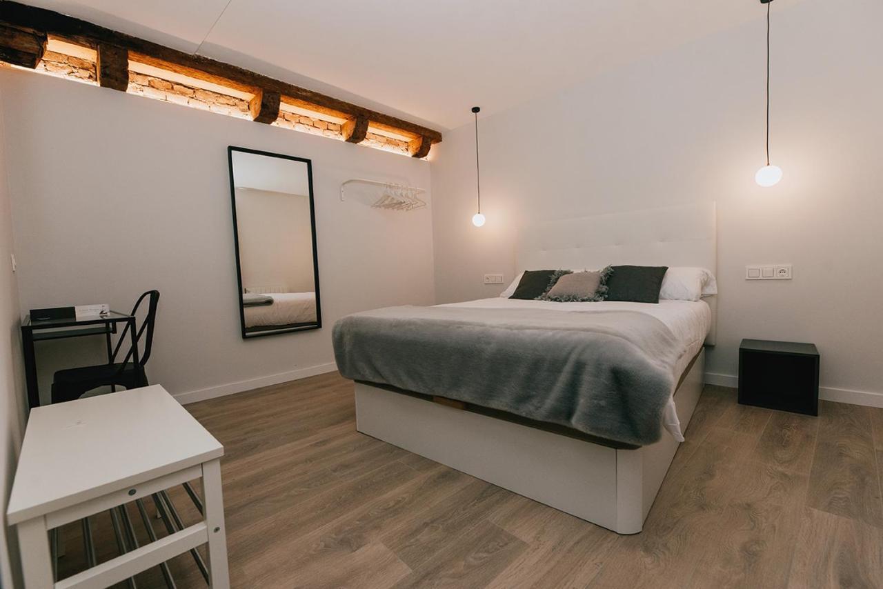 Apartamentos Burgosuites Εξωτερικό φωτογραφία